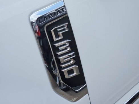 Used 2022 Ford F350 Lariat w/ Lariat Ultimate Package image 9