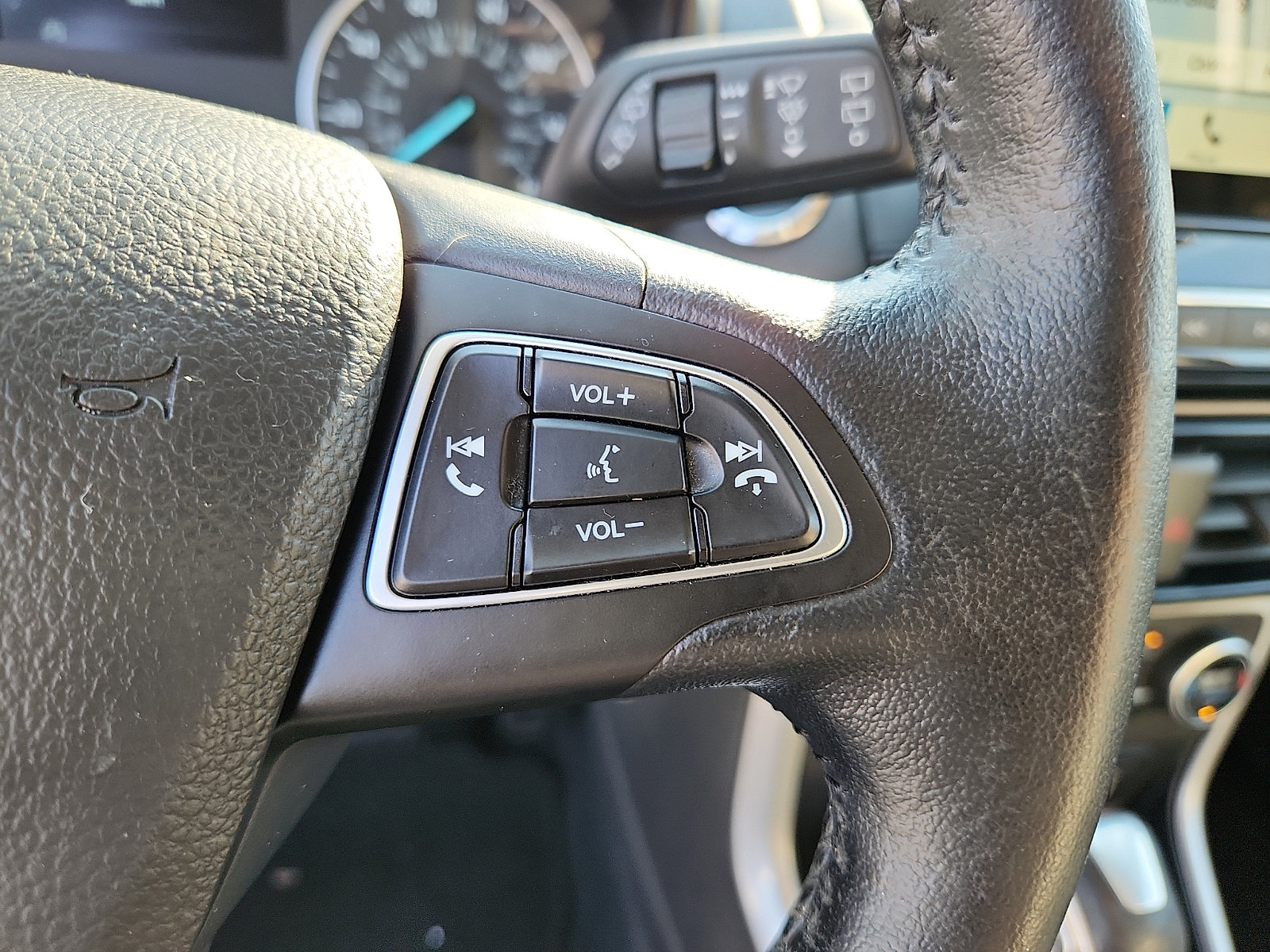 Used 2018 Ford EcoSport Titanium AWD/4WD image 23