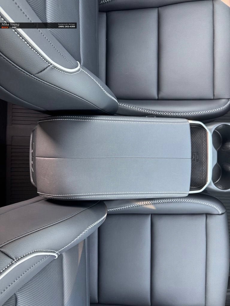 New 2027 GMC Terrain Denali w/ LPO, Floor Liner Package AWD/4WD image 19