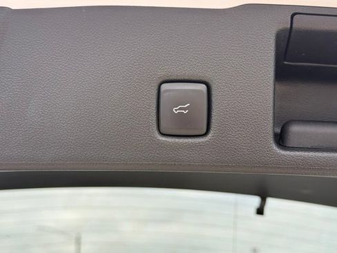 Used 2022 Ford Escape SEL AWD/4WD image 15