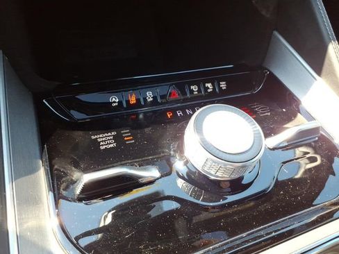 New 2026 Jeep Grand Wagoneer Limited image 15