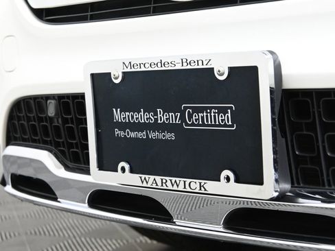 Used 2025 Mercedes-Benz GLB 250 4MATIC image 13