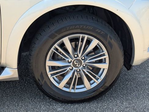 Used 2021 INFINITI QX80 Luxe image 19