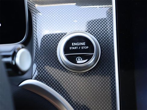 New 2025 Mercedes-Benz GLC 43 AMG GLC 43 AMG image 28