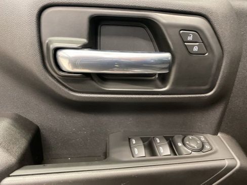 Used 2025 Chevrolet Silverado 1500 Custom Trail Boss image 28