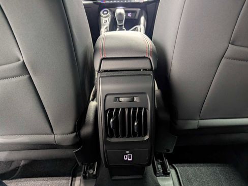 Used 2024 Dodge Hornet R/T w/ R/T Blacktop Package image 21