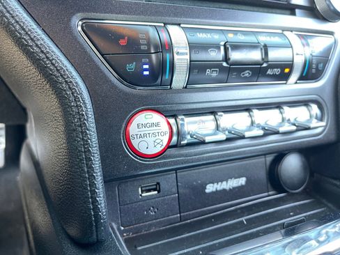 Used 2017 Ford Mustang GT Premium image 30