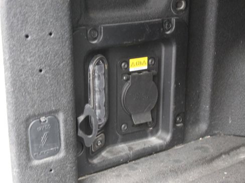 Used 2024 Ford Maverick Lariat image 15