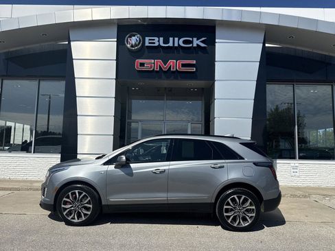 Used 2024 Cadillac XT5 Sportv w/ Technology Package AWD/4WD image 26
