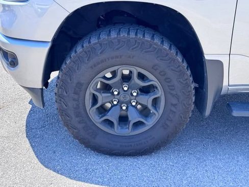 Used 2021 RAM 1500 Big Horn AWD/4WD image 7