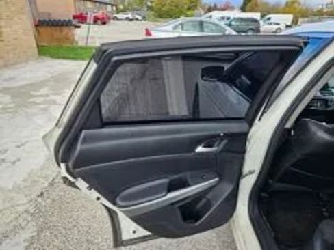 Used 2013 Honda Crosstour EX-L image 10