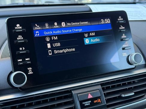 Used 2019 Honda Accord Sport image 4
