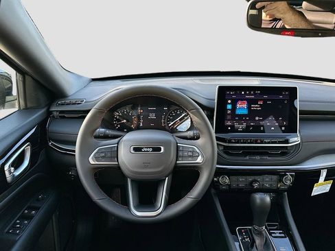 New 2026 Jeep Compass Trailhawk w/ Trailer Tow Group image 23