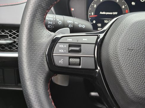 Certified 2025 Acura ADX A-Spec image 29