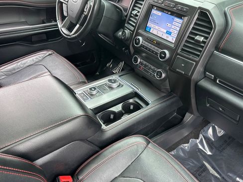 Used 2019 Ford Expedition Limited w/ Equipment Group 303A image 32