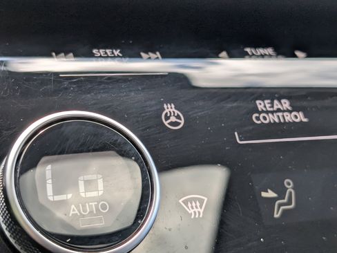 Used 2025 INFINITI QX60 Pure image 36