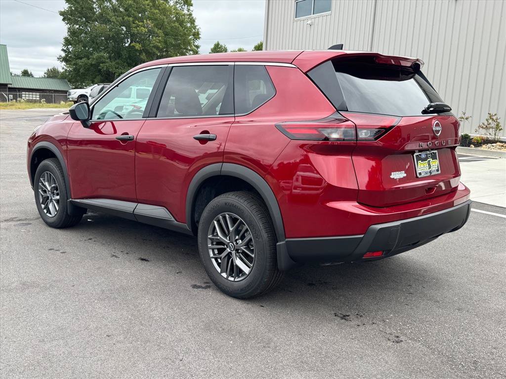 New 2026 Nissan Rogue S FWD image 5