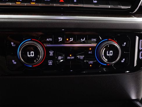 New 2026 Chevrolet Silverado 1500 RST w/ Texas Edition Plus AWD/4WD image 20