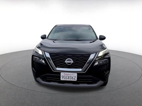 Used 2023 Nissan Rogue S image 4