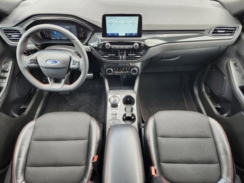 Used 2023 Ford Escape ST-Line w/ Cold Weather Package FWD image 26