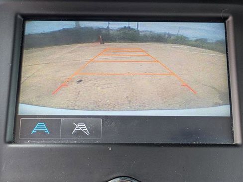 Used 2018 Chevrolet Equinox LS FWD image 12
