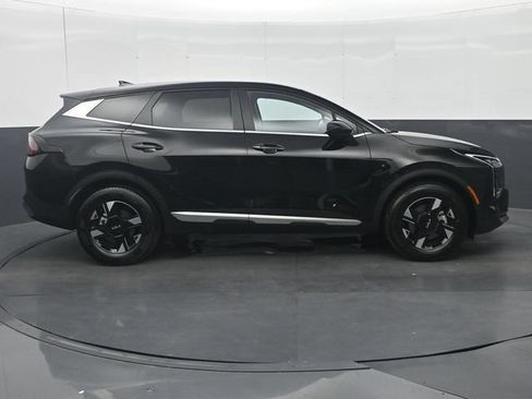 Used 2026 Kia Sportage LX FWD image 8