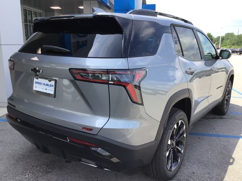 New 2026 Chevrolet Equinox RS w/ LPO, Floor Liner Package FWD image 6
