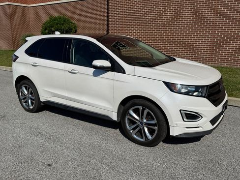 Used 2015 Ford Edge Sport w/ Equipment Group 401A AWD/4WD image 18