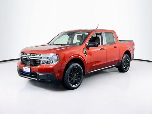 Used 2024 Ford Maverick Lariat AWD/4WD image 1