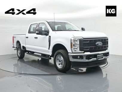 New 2026 Ford F250 XL w/ FX4 Off-Road Package