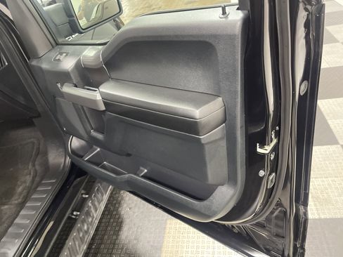 Used 2017 Ford F150 XLT w/ Equipment Group 301A Mid image 23