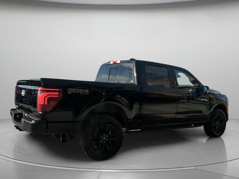 New 2025 Ford F150 Platinum w/ FX4 Off-Road Package image 31
