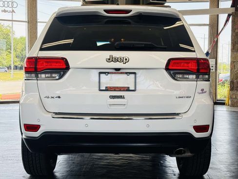 Used 2020 Jeep Grand Cherokee Limited AWD/4WD image 11