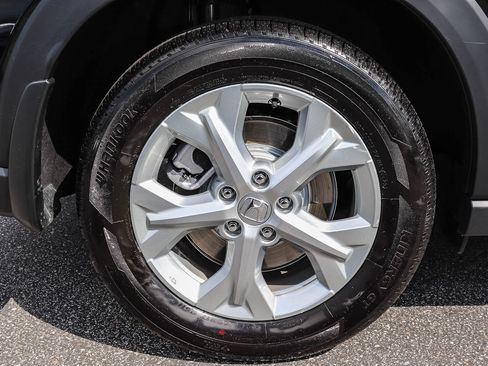 Certified 2024 Honda HR-V LX image 9