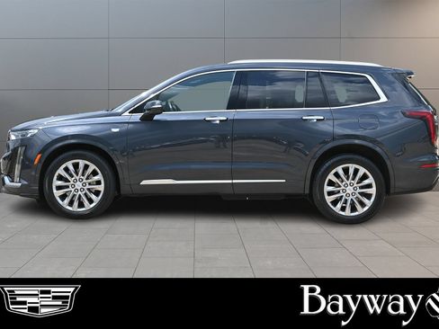 Certified 2023 Cadillac XT6 Premium Luxury w/ Technology Package AWD/4WD image 4