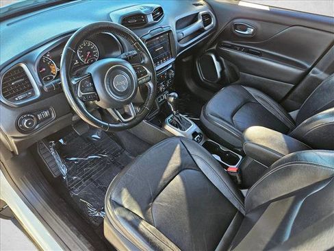 Used 2018 Jeep Renegade Limited w/ UConnect 8.4 Nav Group image 9