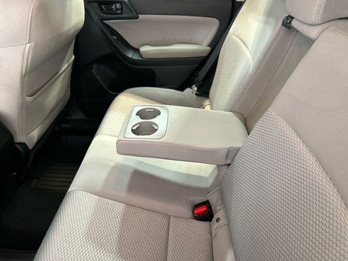 Used 2017 Subaru Forester 2.5i Premium w/ Popular Package #2A AWD/4WD image 5