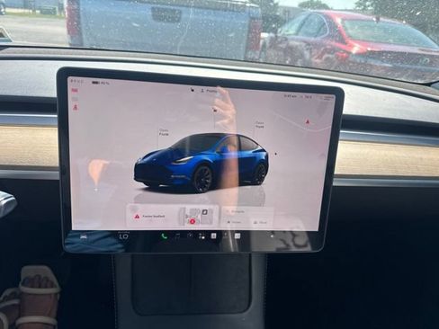 Used 2023 Tesla Model Y Long Range AWD/4WD image 8