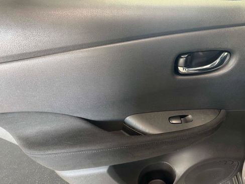 Used 2017 Nissan Leaf S w/ Charge Package image 11