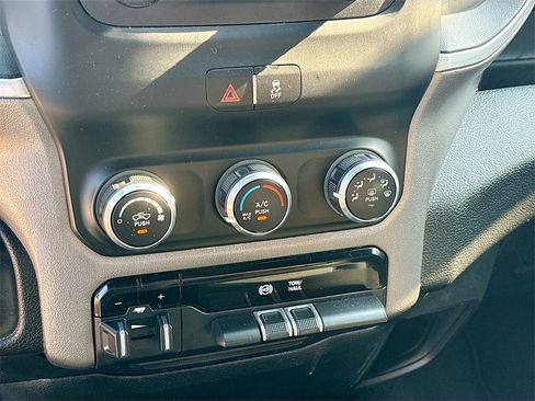 Used 2021 RAM 3500 Big Horn image 16