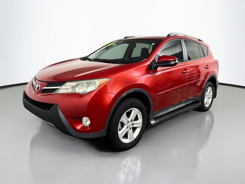 Used 2014 Toyota RAV4 XLE FWD image 10