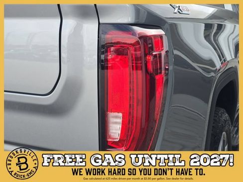 New 2026 GMC Sierra 1500 SLT w/ SLT Premium Plus Package AWD/4WD image 8