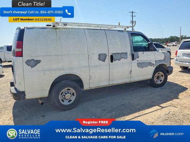 Used 2011 Chevrolet Express 2500 RWD image 4