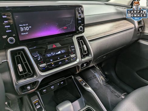 Certified 2022 Kia Sorento X-Line EX AWD/4WD image 11