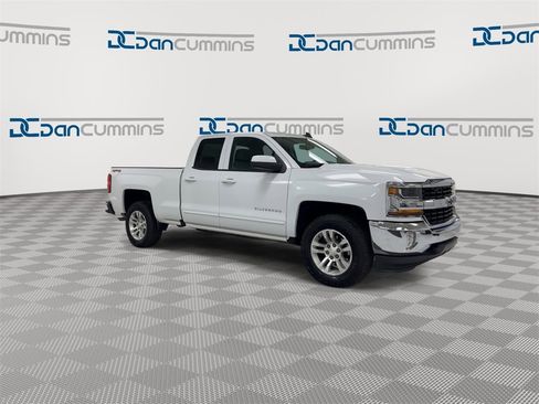 Used 2016 Chevrolet Silverado 1500 LT w/ All Star Edition image 2