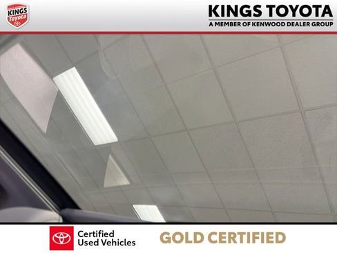 Certified 2023 Toyota Prius Limited AWD/4WD image 27