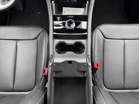 New 2025 Jeep Grand Cherokee L Limited w/ Luxury Tech Group II image 19