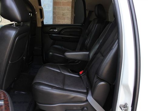 Used 2014 GMC Yukon XL Denali AWD/4WD image 12