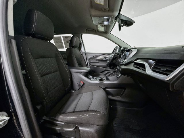 Used 2022 GMC Terrain SLE w/ Driver Convenience Package FWD image 30