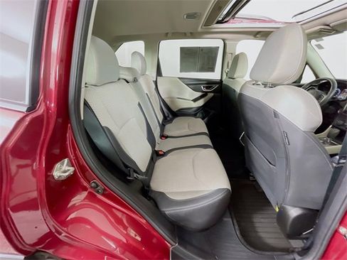 Used 2021 Subaru Forester Premium image 28